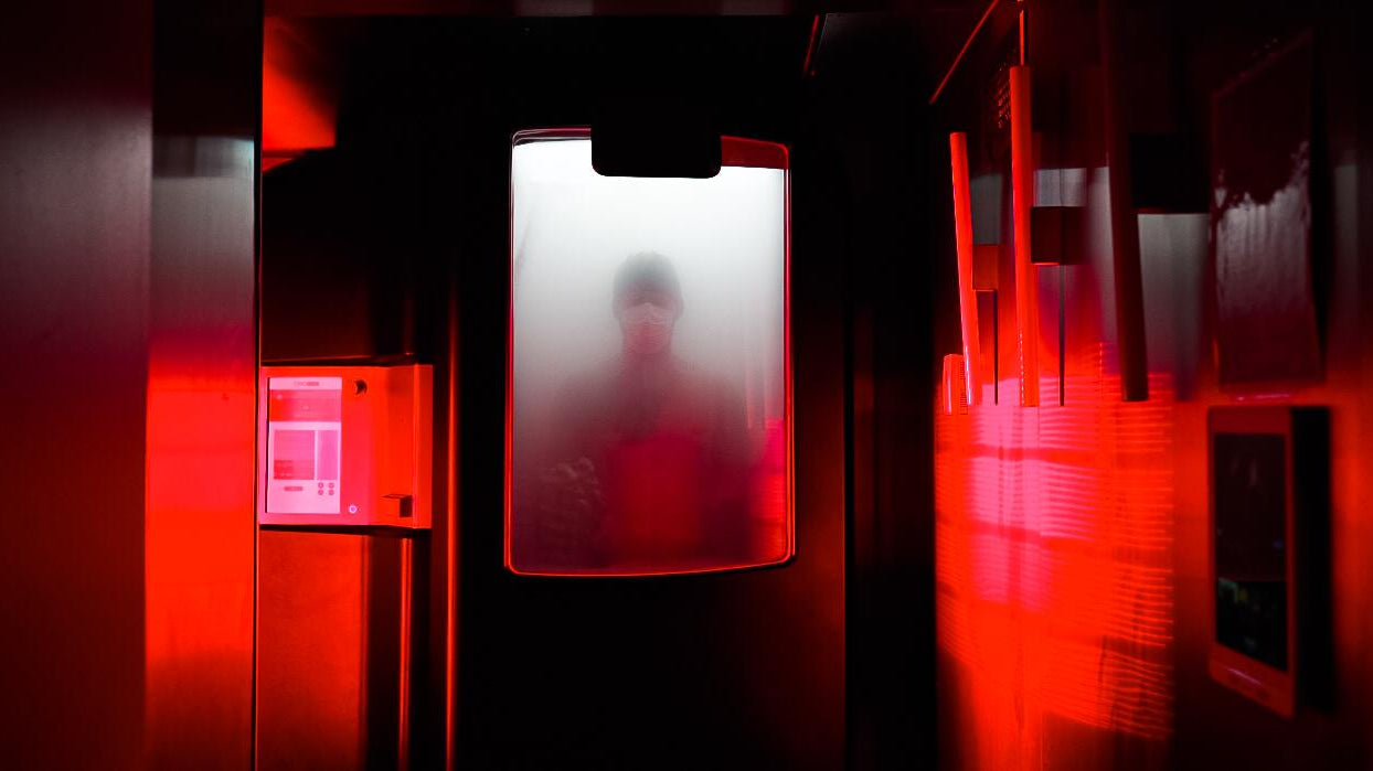 Cryotherapy: Cold therapy to fuel your inner fire - HUM2N: Longevity Shop